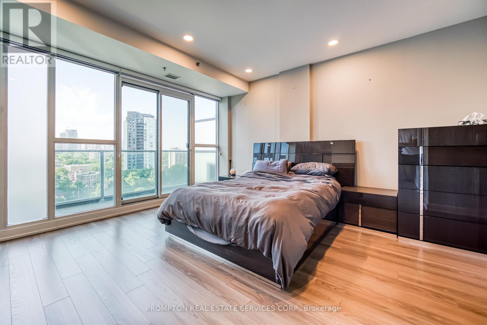 1105 - 220 George Street, Toronto, Ontario  M5A 2N1 - Photo 24 - C12642746