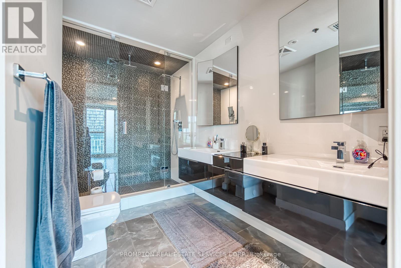 1105 - 220 George Street, Toronto, Ontario  M5A 2N1 - Photo 25 - C12642746