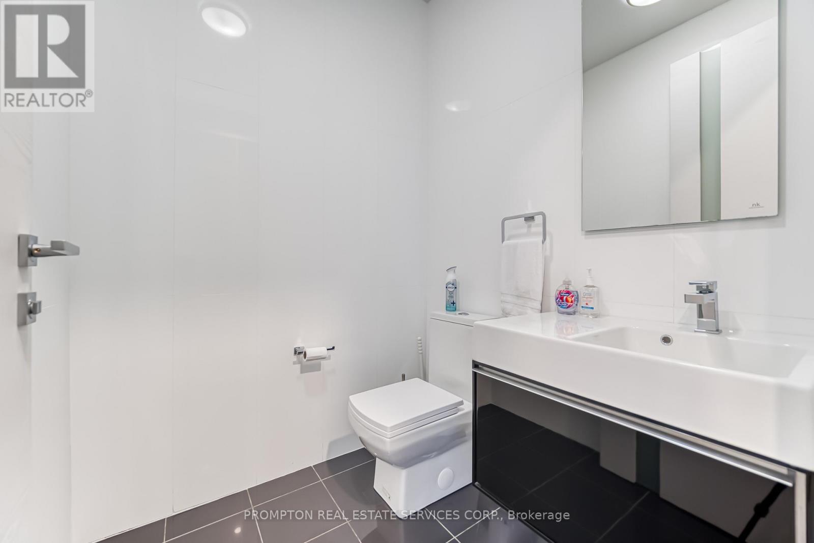 1105 - 220 George Street, Toronto, Ontario  M5A 2N1 - Photo 35 - C12642746