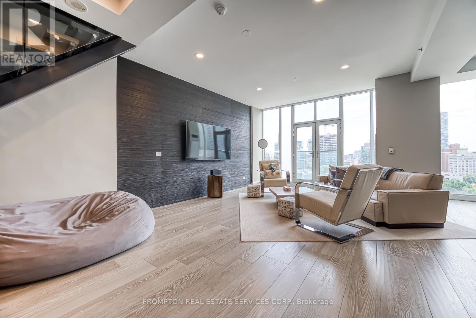 1105 - 220 George Street, Toronto, Ontario  M5A 2N1 - Photo 8 - C12642746