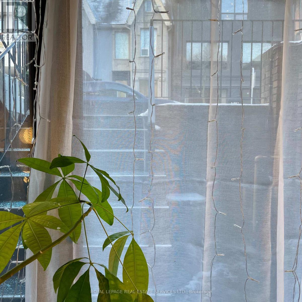 Lower - 80 Scollard Street W, Toronto, Ontario  M5R 1G2 - Photo 2 - C12642758