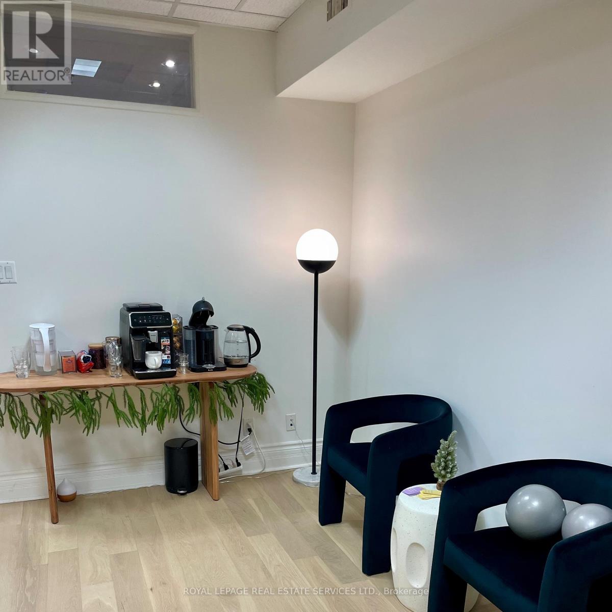 Lower - 80 Scollard Street W, Toronto, Ontario  M5R 1G2 - Photo 9 - C12642758