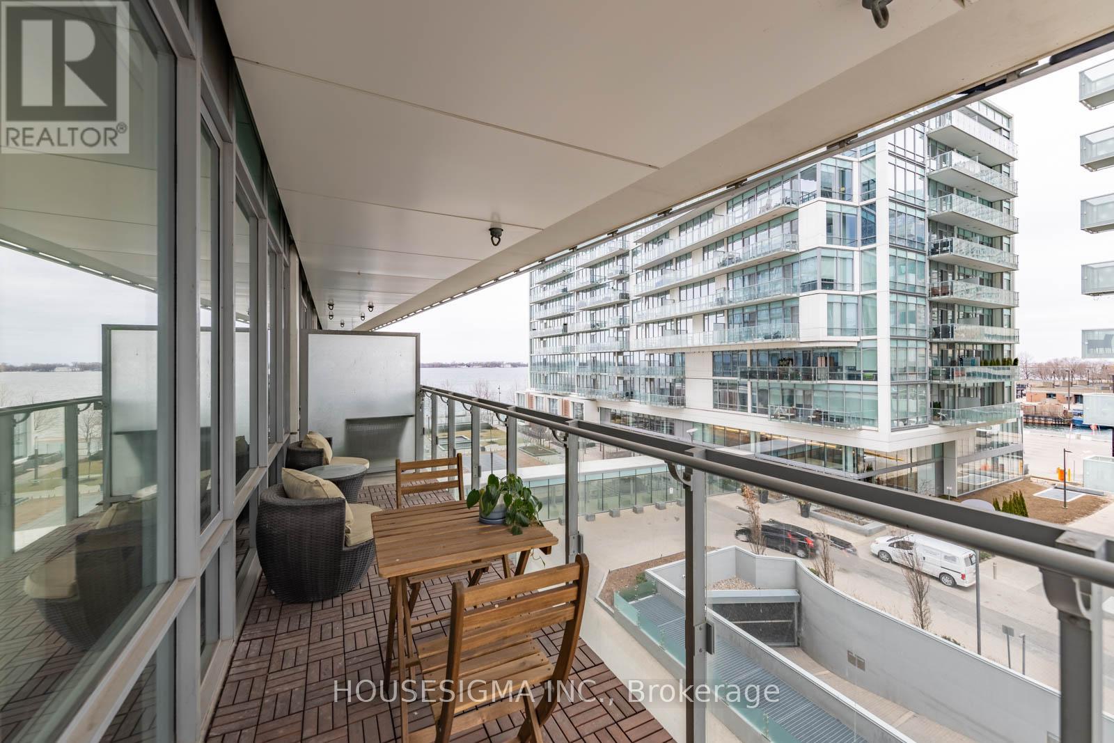 423 - 29 Queens Quay E, Toronto, Ontario  M5E 0A4 - Photo 15 - C12642766