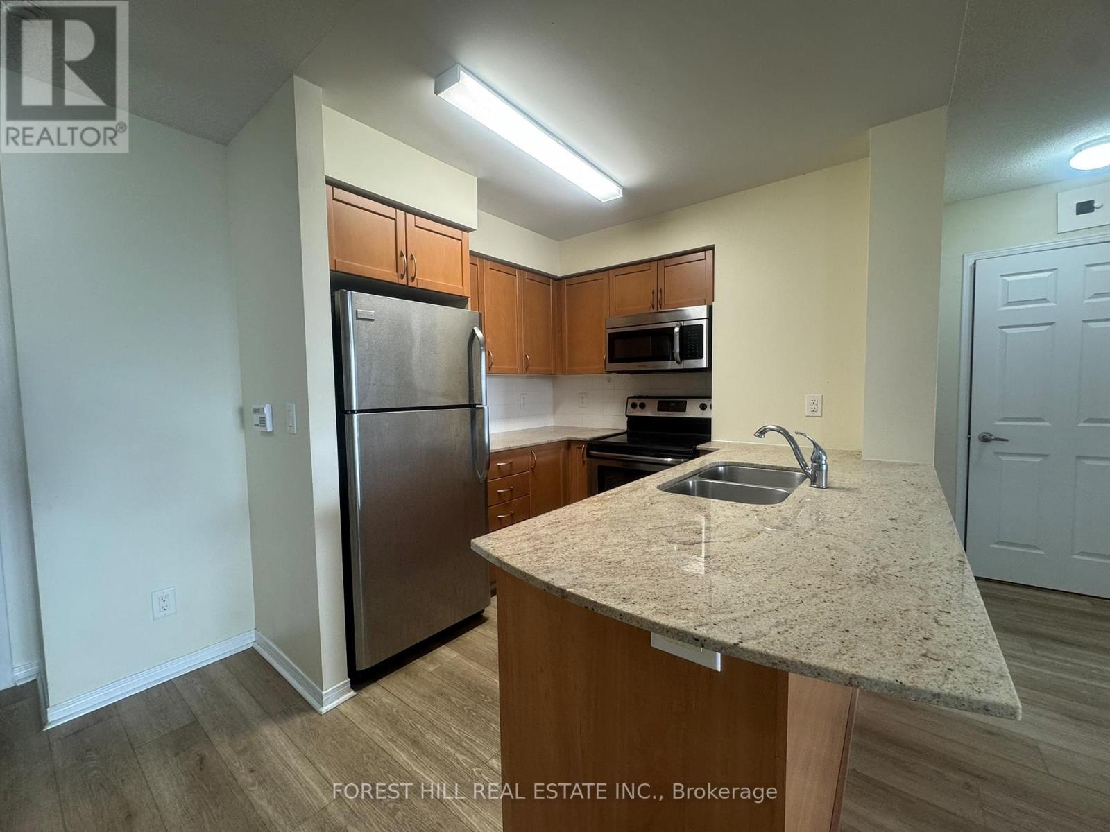 707 - 75 King William Crescent, Richmond Hill, Ontario  L4B 0B1 - Photo 4 - N12642760