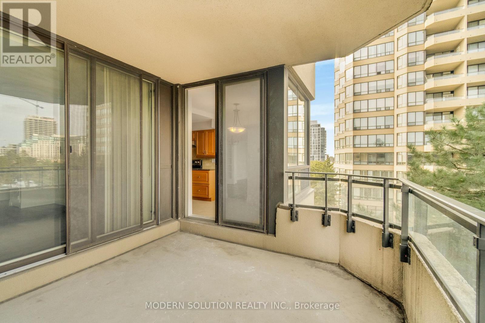 426 - 32 Clarissa Drive, Richmond Hill, Ontario  L4C 9R7 - Photo 41 - N12642768