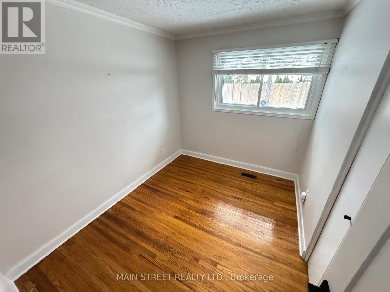 57 Dunning Avenue, Aurora, Ontario  L4G 1A2 - Photo 10 - N12642812