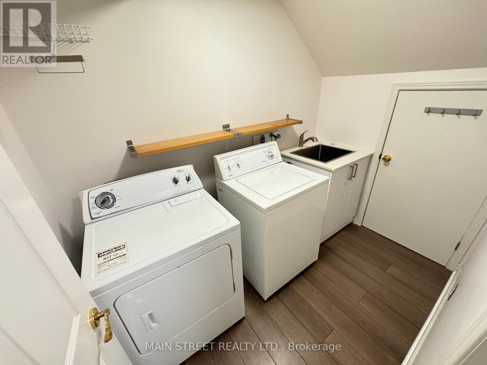 57 Dunning Avenue, Aurora, Ontario  L4G 1A2 - Photo 14 - N12642812