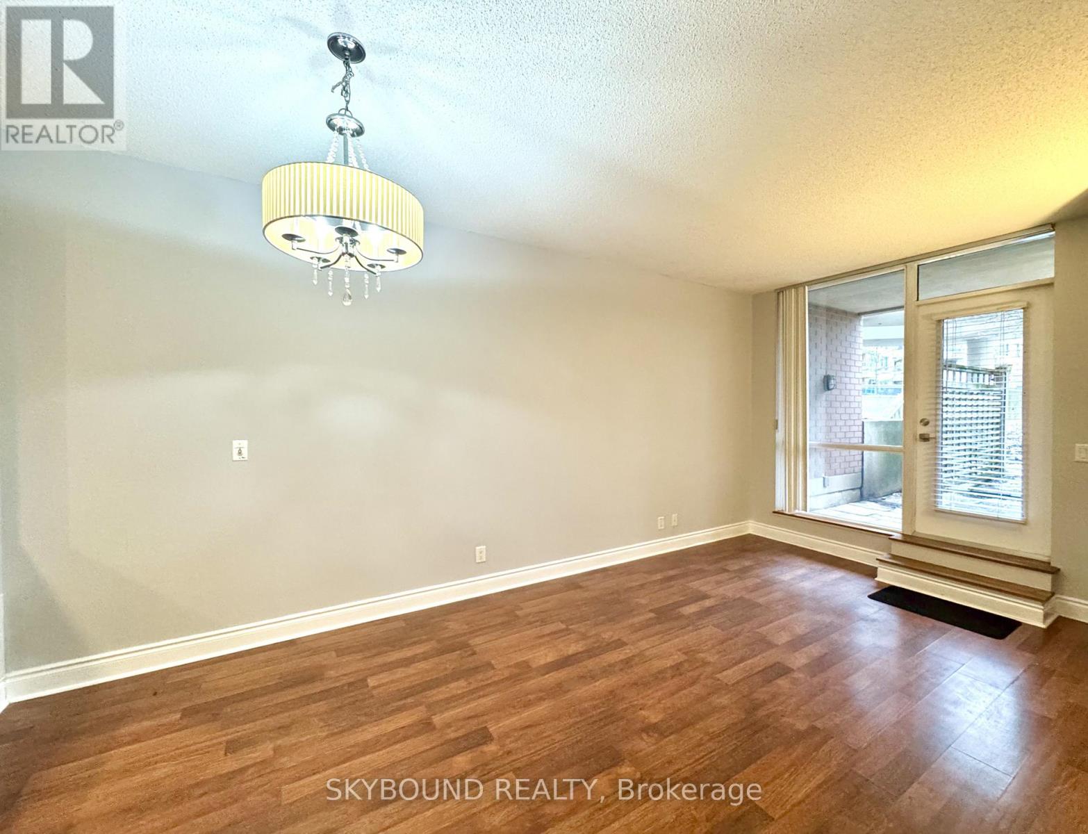 131 - 33 Cox Boulevard, Markham, Ontario  L3R 8A6 - Photo 7 - N12642834