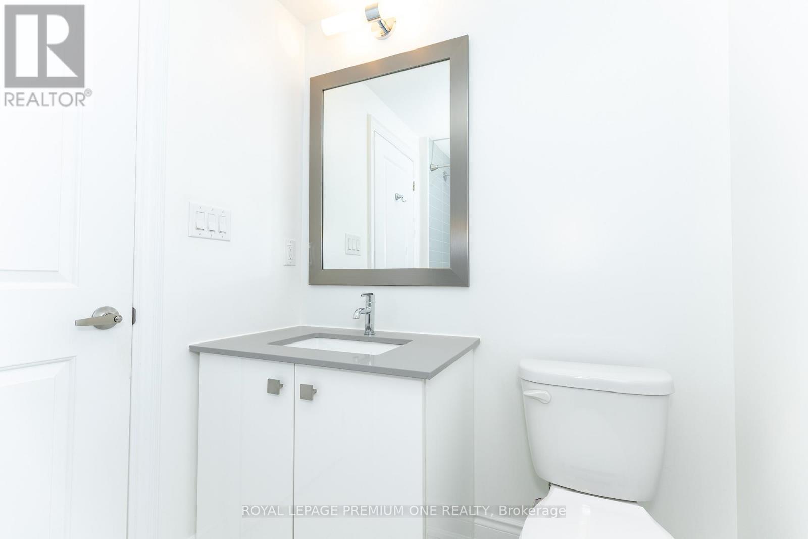 31 Salvador Allende Court, Toronto, Ontario  M6G 0A3 - Photo 23 - C12604668