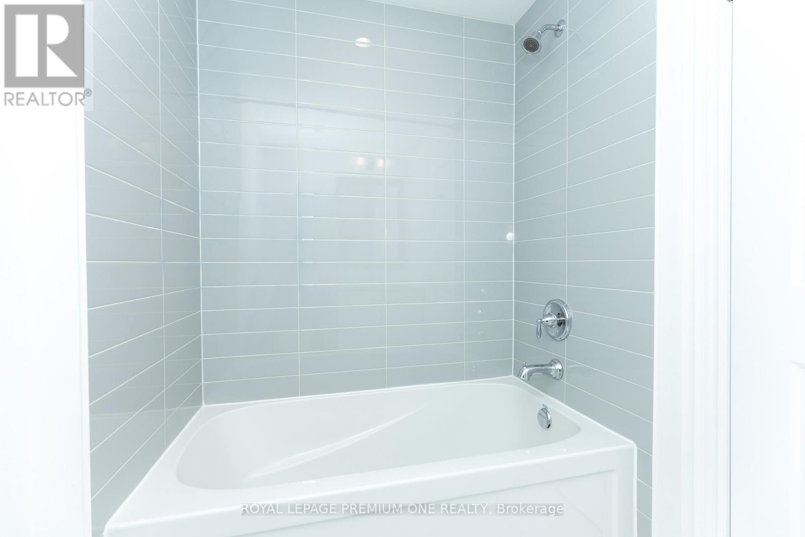 31 Salvador Allende Court, Toronto, Ontario  M6G 0A3 - Photo 22 - C12604668