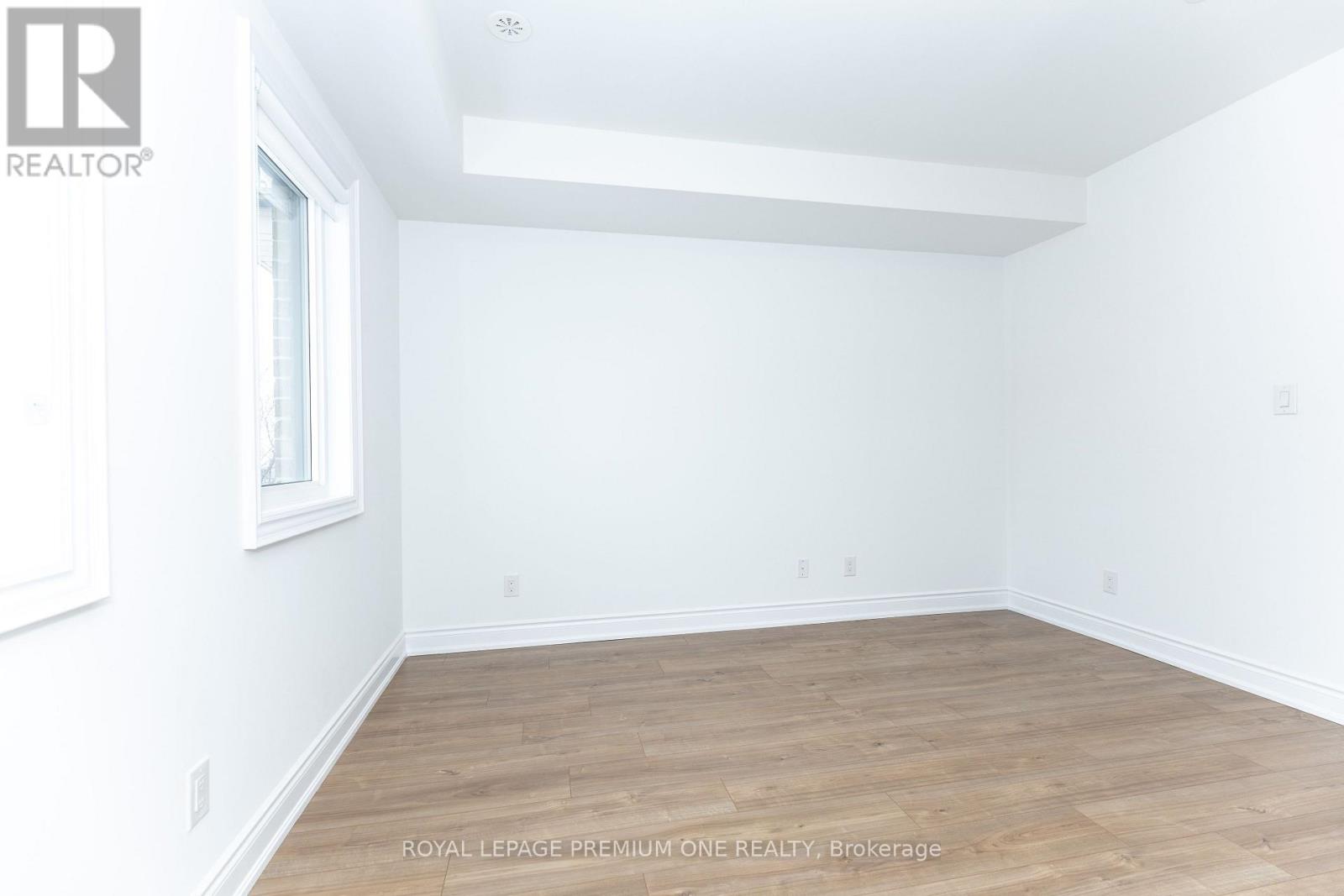 31 Salvador Allende Court, Toronto, Ontario  M6G 0A3 - Photo 20 - C12604668