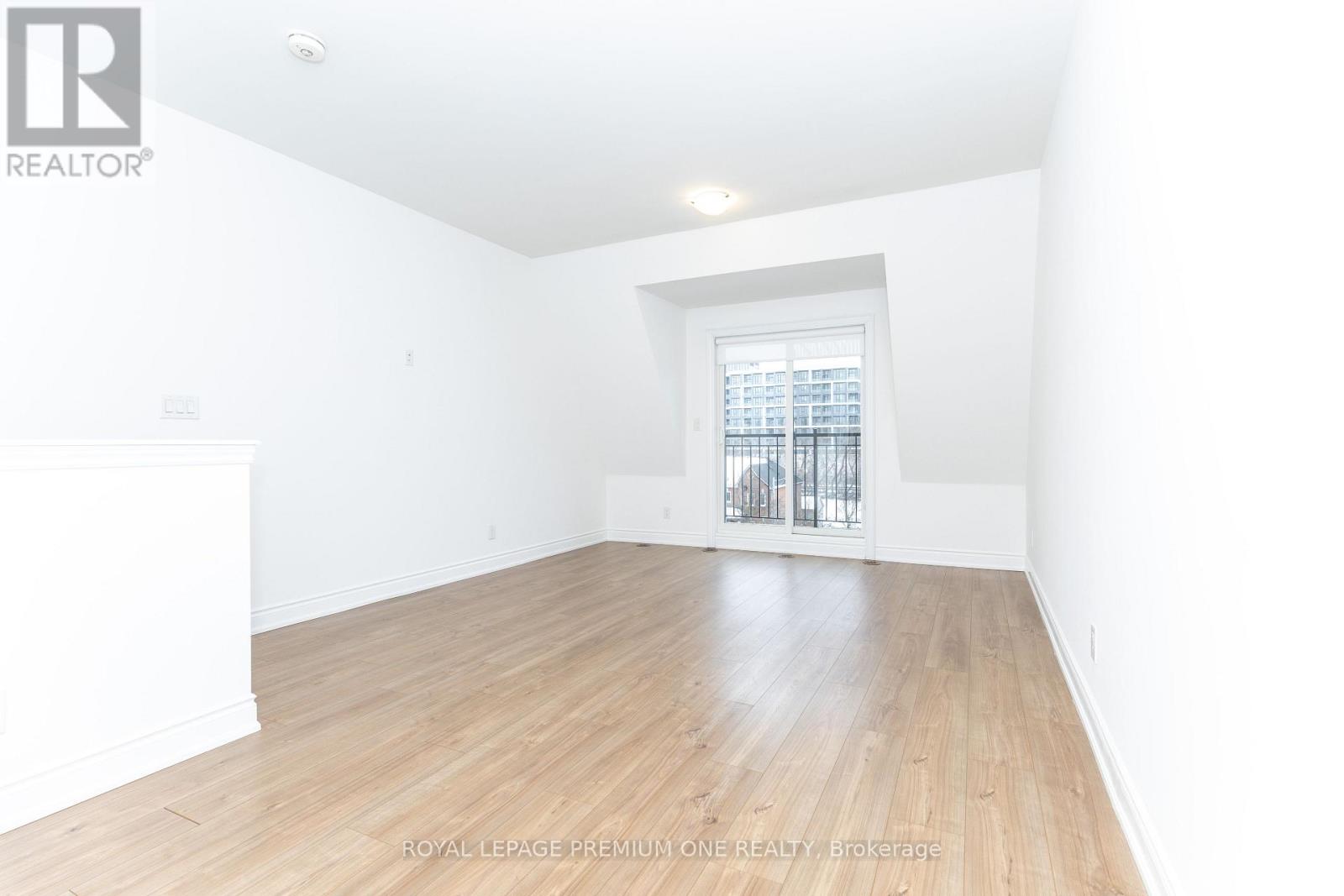 31 Salvador Allende Court, Toronto, Ontario  M6G 0A3 - Photo 28 - C12604668