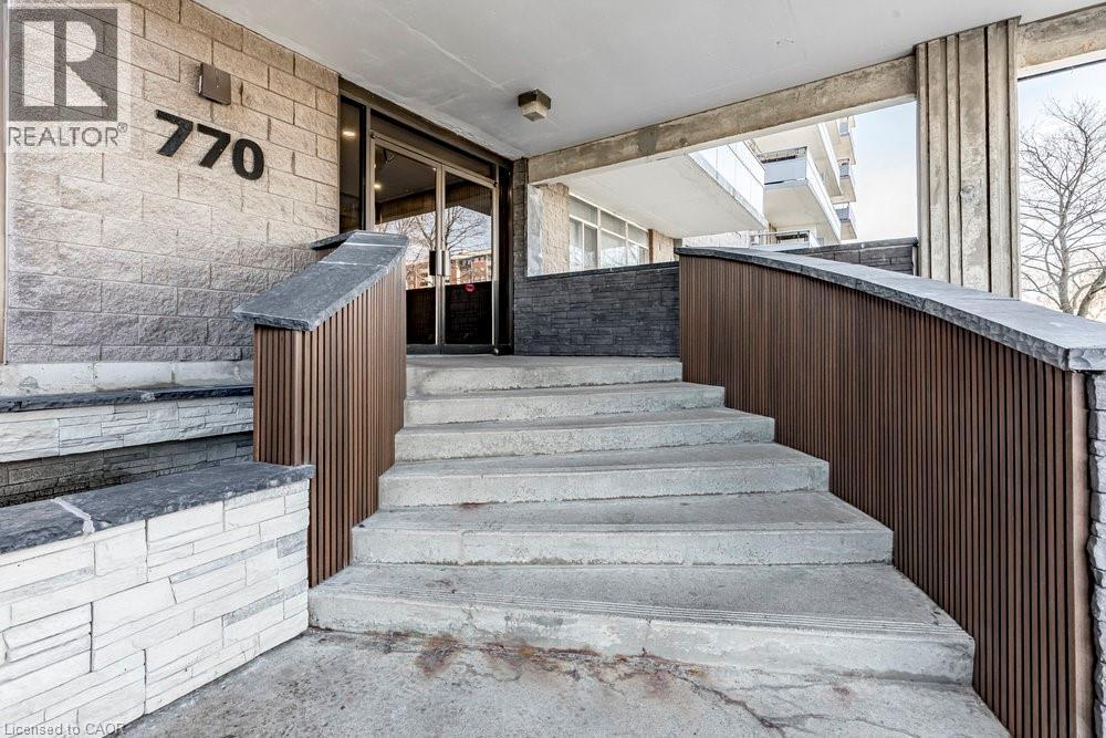 770 Hager Avenue Unit# 106, Burlington, Ontario  L7S 1X1 - Photo 2 - 40794607