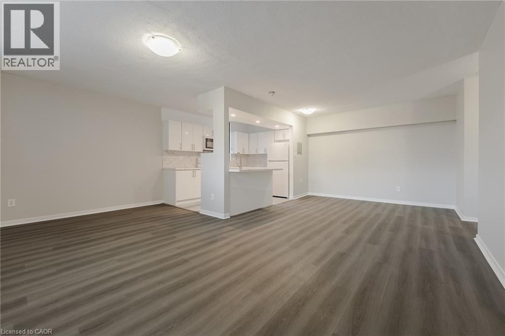 770 Hager Avenue Unit# 106, Burlington, Ontario  L7S 1X1 - Photo 8 - 40794607
