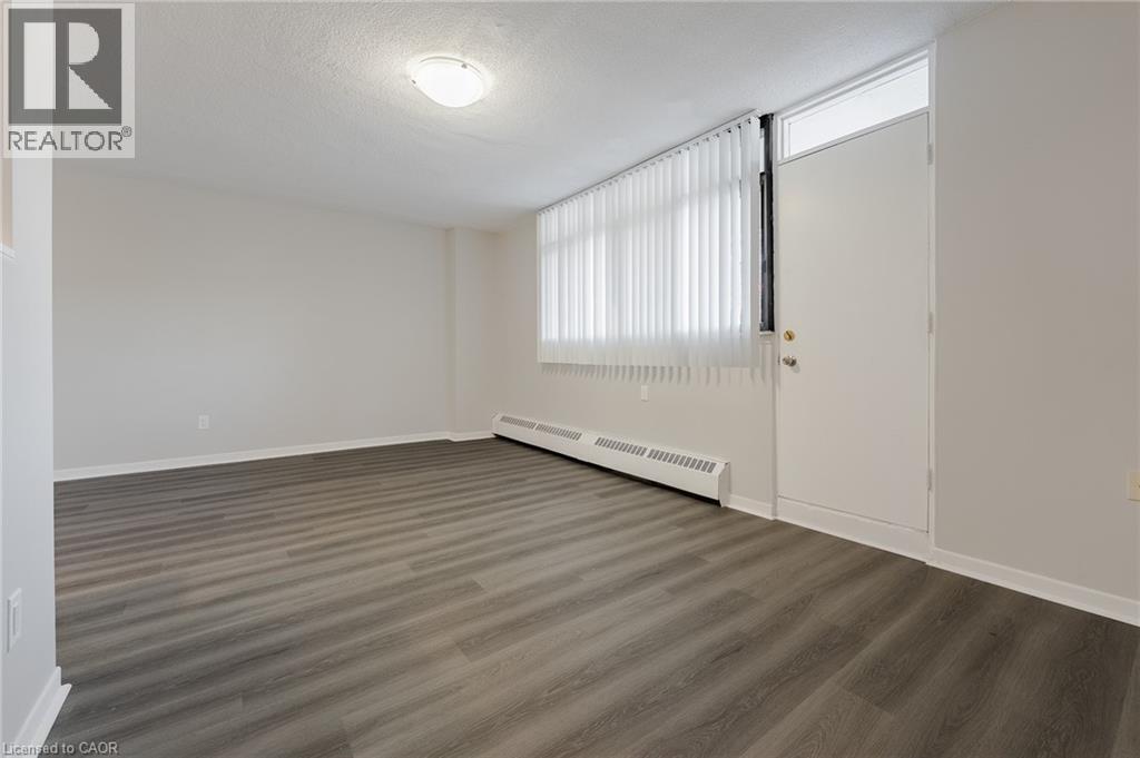 770 Hager Avenue Unit# 106, Burlington, Ontario  L7S 1X1 - Photo 11 - 40794607