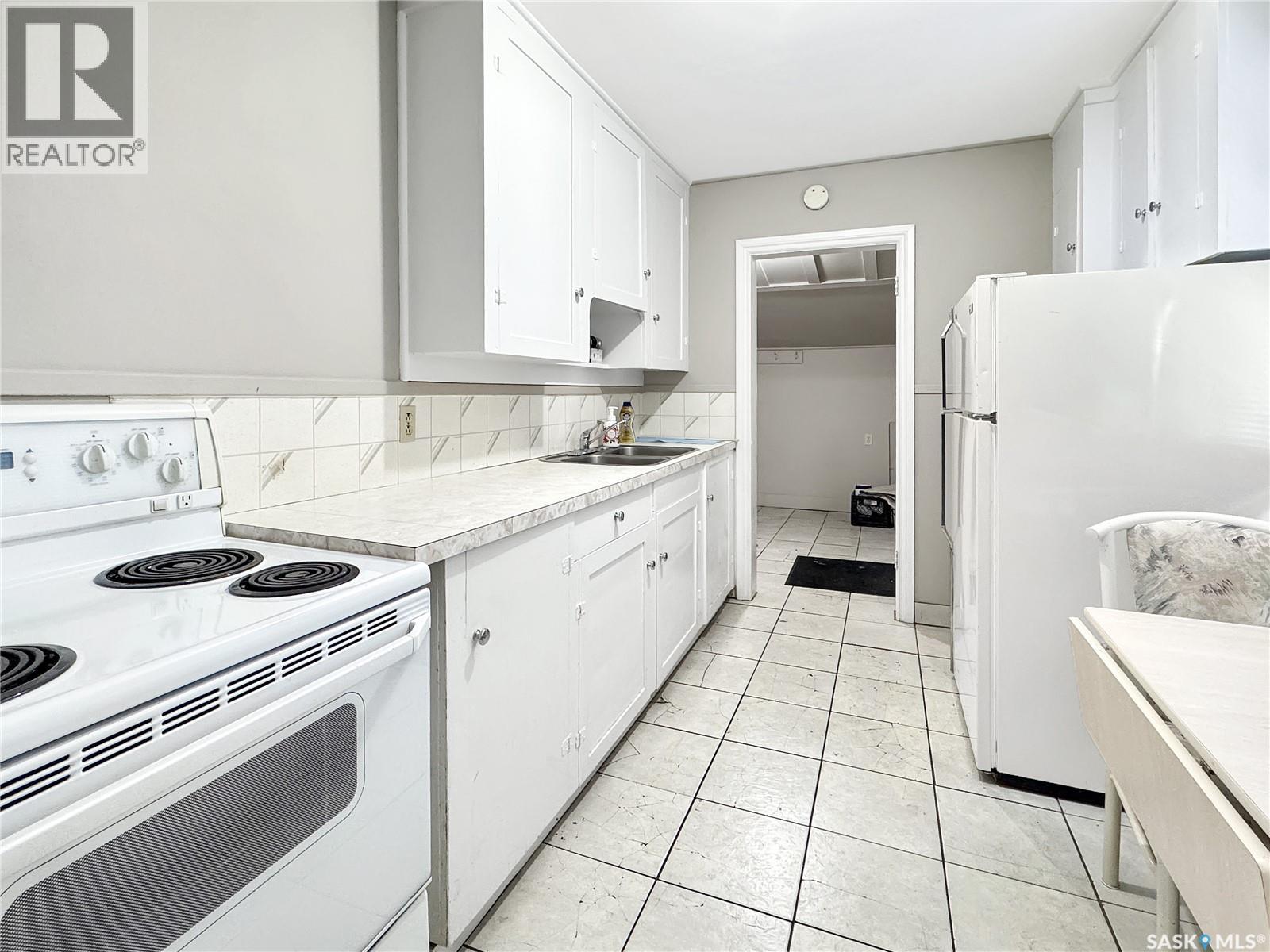 1341 103rd Street, North Battleford, Saskatchewan  S9A 1K9 - Photo 3 - SK025767