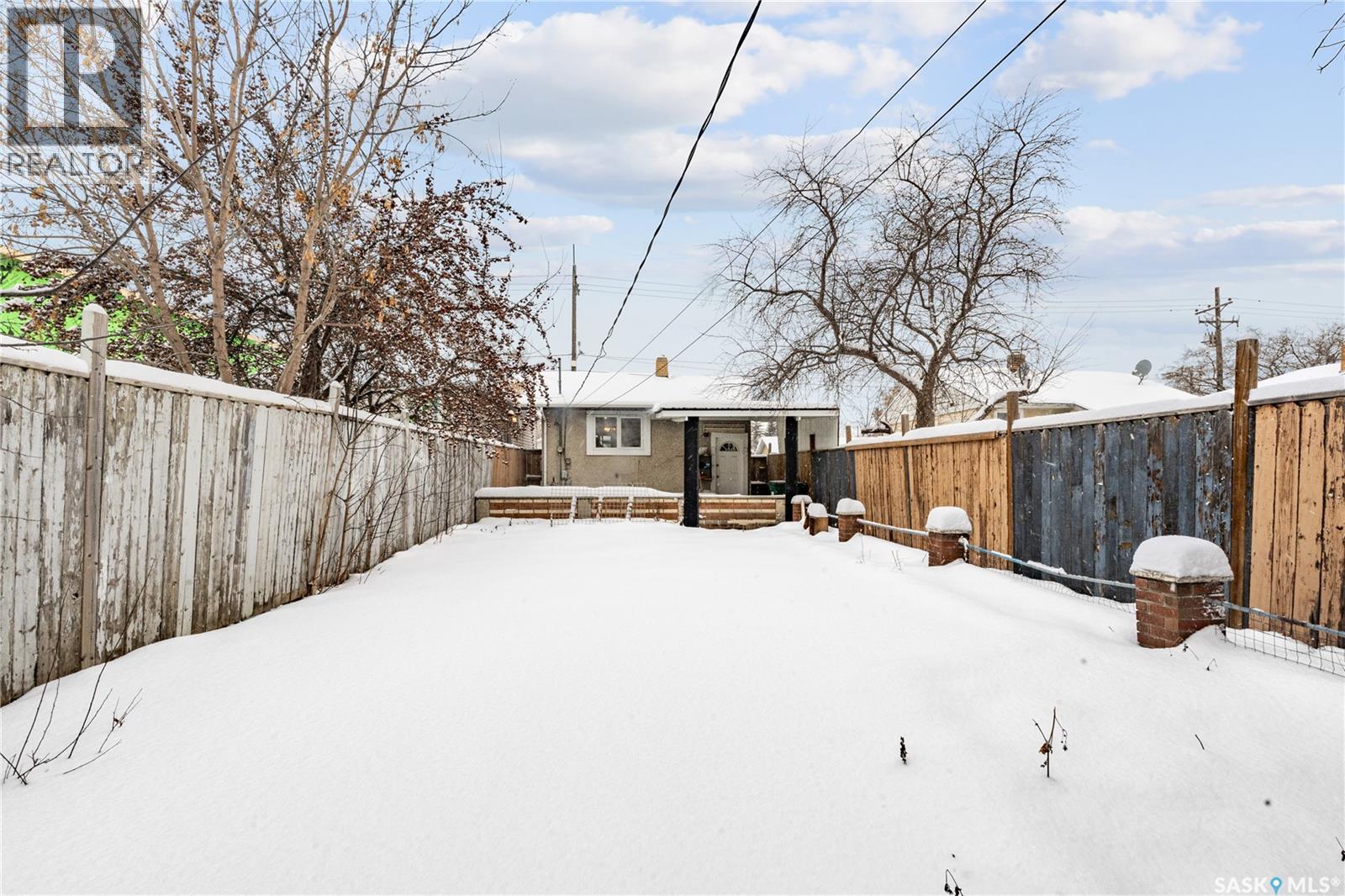 212 W Avenue S, Saskatoon, Saskatchewan  S7M 3G3 - Photo 30 - SK025670