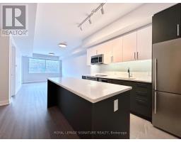 210 - 664 SPADINA AVENUE, Toronto, Ontario