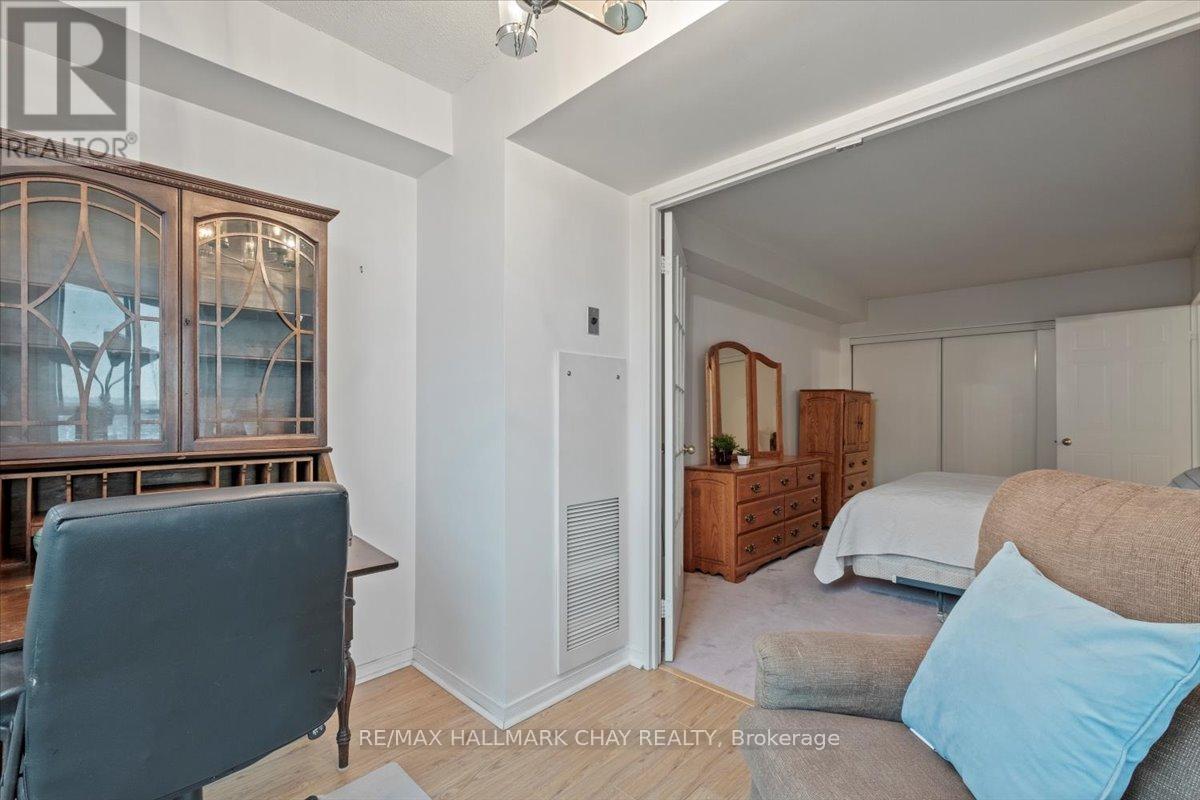 1404 - 150 Dunlop Street E, Barrie, Ontario  L4M 6H1 - Photo 22 - S12642750