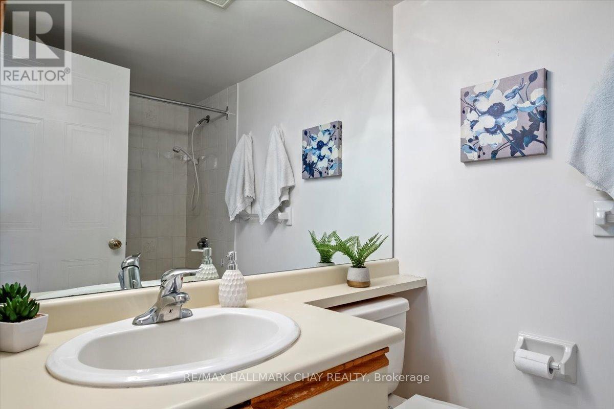 1404 - 150 Dunlop Street E, Barrie, Ontario  L4M 6H1 - Photo 27 - S12642750