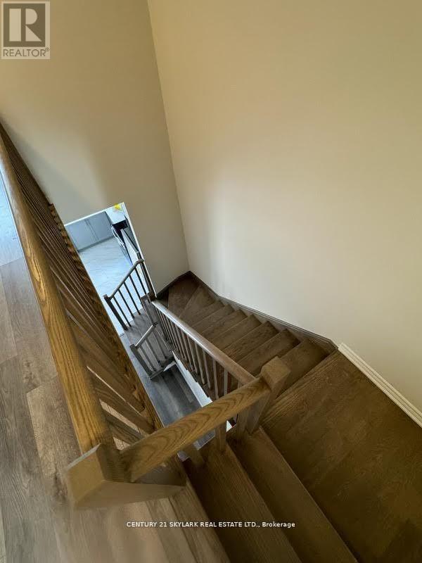 6 Wagon Lane N, Barrie (Innis-Shore), Ontario  L9J 0C2 - Photo 18 - S12642800