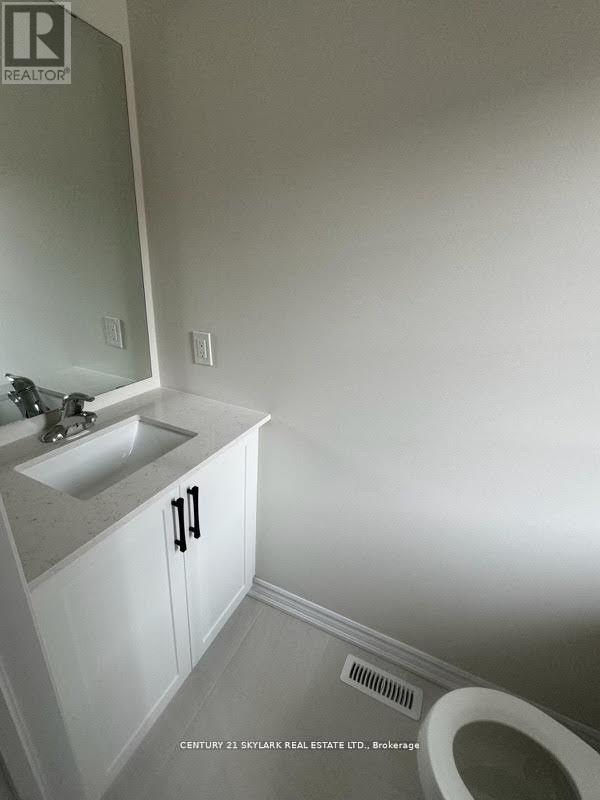 6 Wagon Lane N, Barrie (Innis-Shore), Ontario  L9J 0C2 - Photo 19 - S12642800