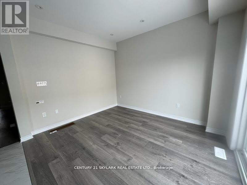 6 Wagon Lane N, Barrie (Innis-Shore), Ontario  L9J 0C2 - Photo 33 - S12642800