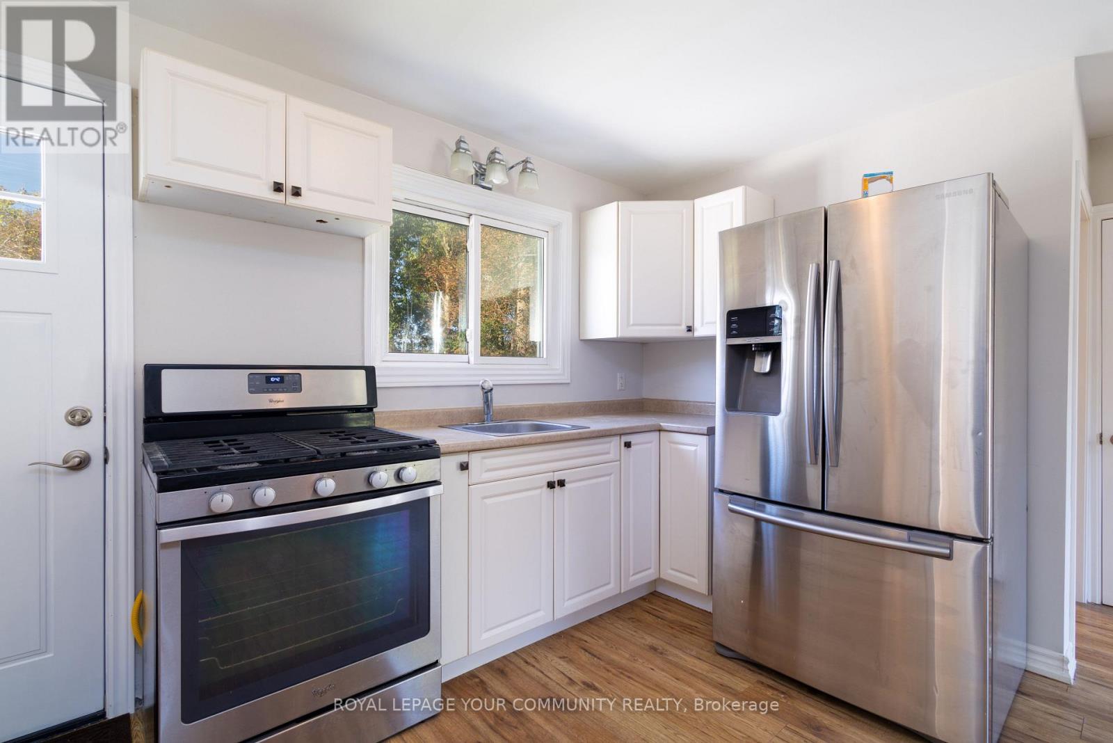 210 Cox Mill Road, Barrie (Painswick North), Ontario  L4N 4G5 - Photo 7 - S12642802