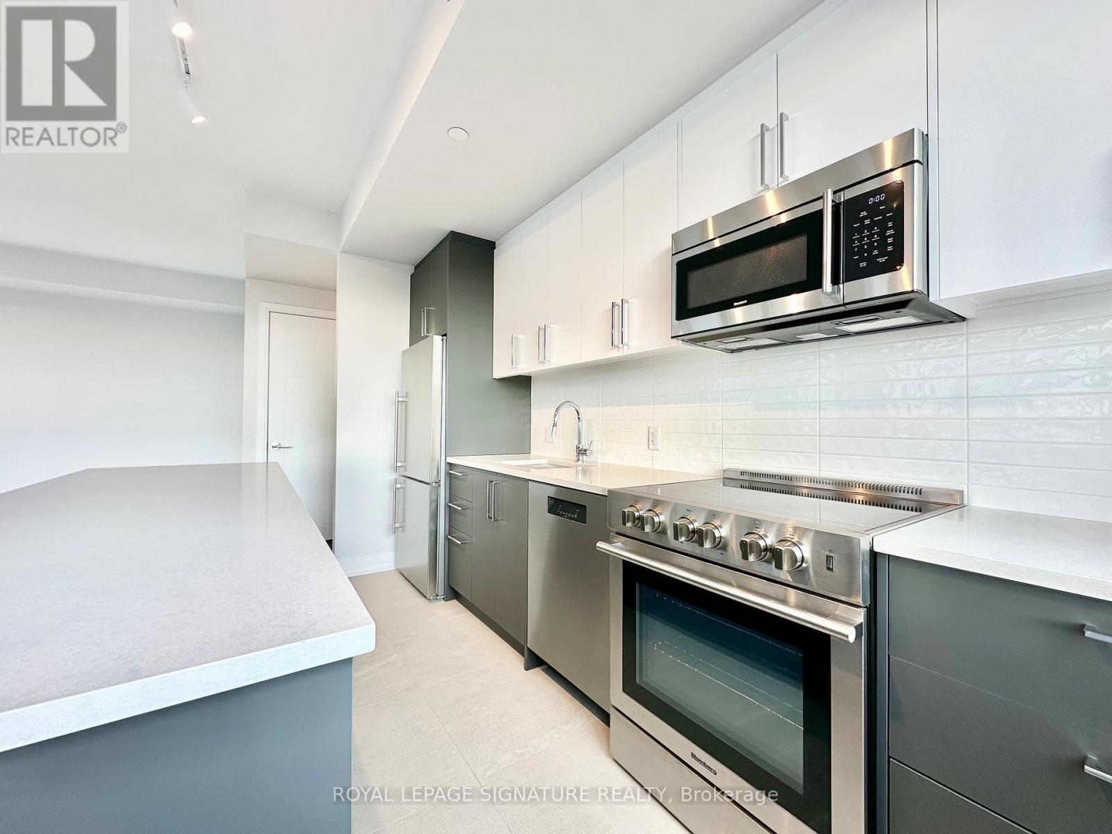 701 - 664 Spadina Avenue, Toronto (University), Ontario  M5S 0G4 - Photo 10 - C12642826