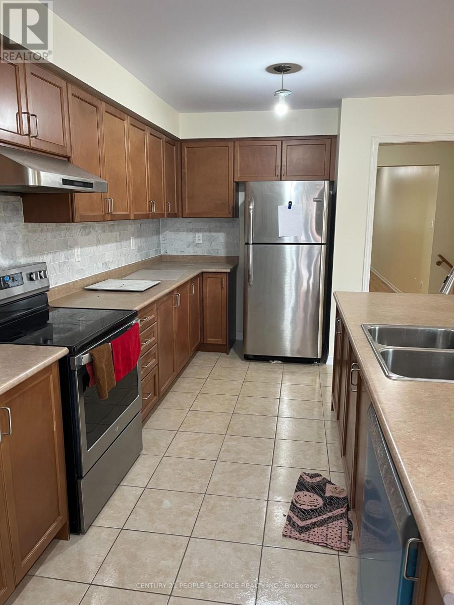 Upper - 14 Bersan Terrace, Brampton, Ontario  L6P 3T2 - Photo 14 - W12642000