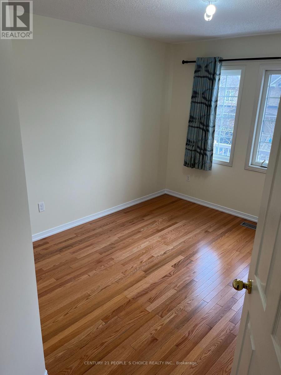 Upper - 14 Bersan Terrace, Brampton, Ontario  L6P 3T2 - Photo 30 - W12642000