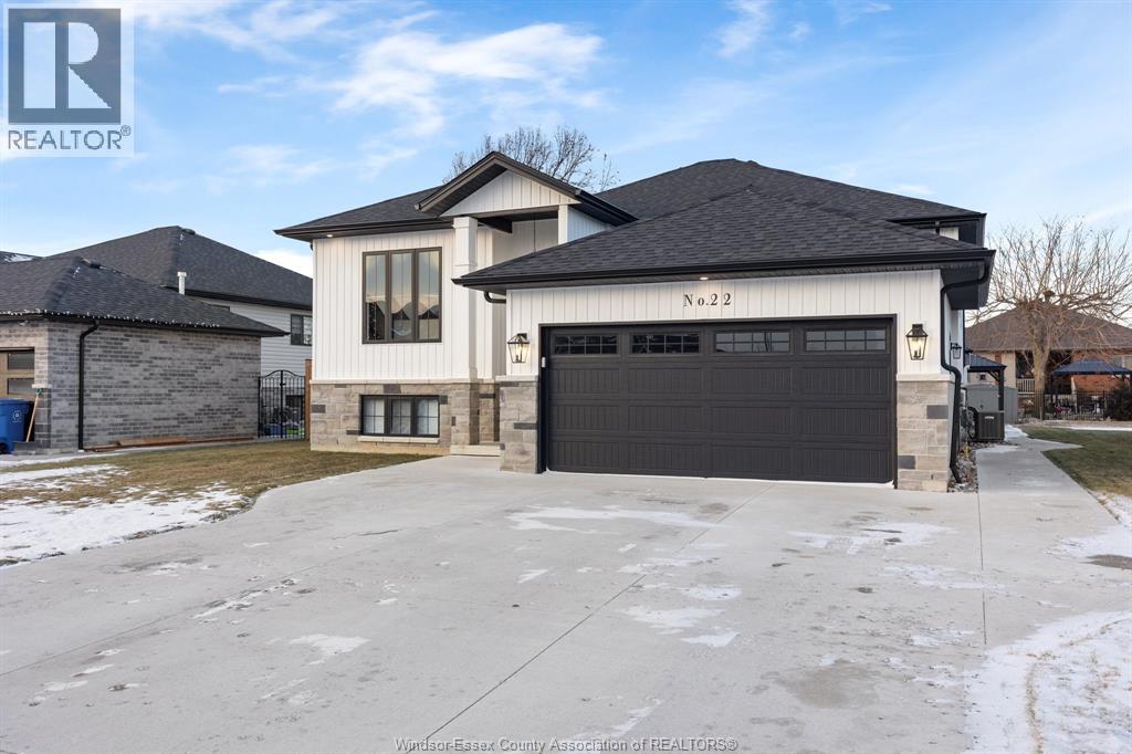 22 Lundy Street, Amherstburg, Ontario  N9V 4B6 - Photo 2 - 25031881