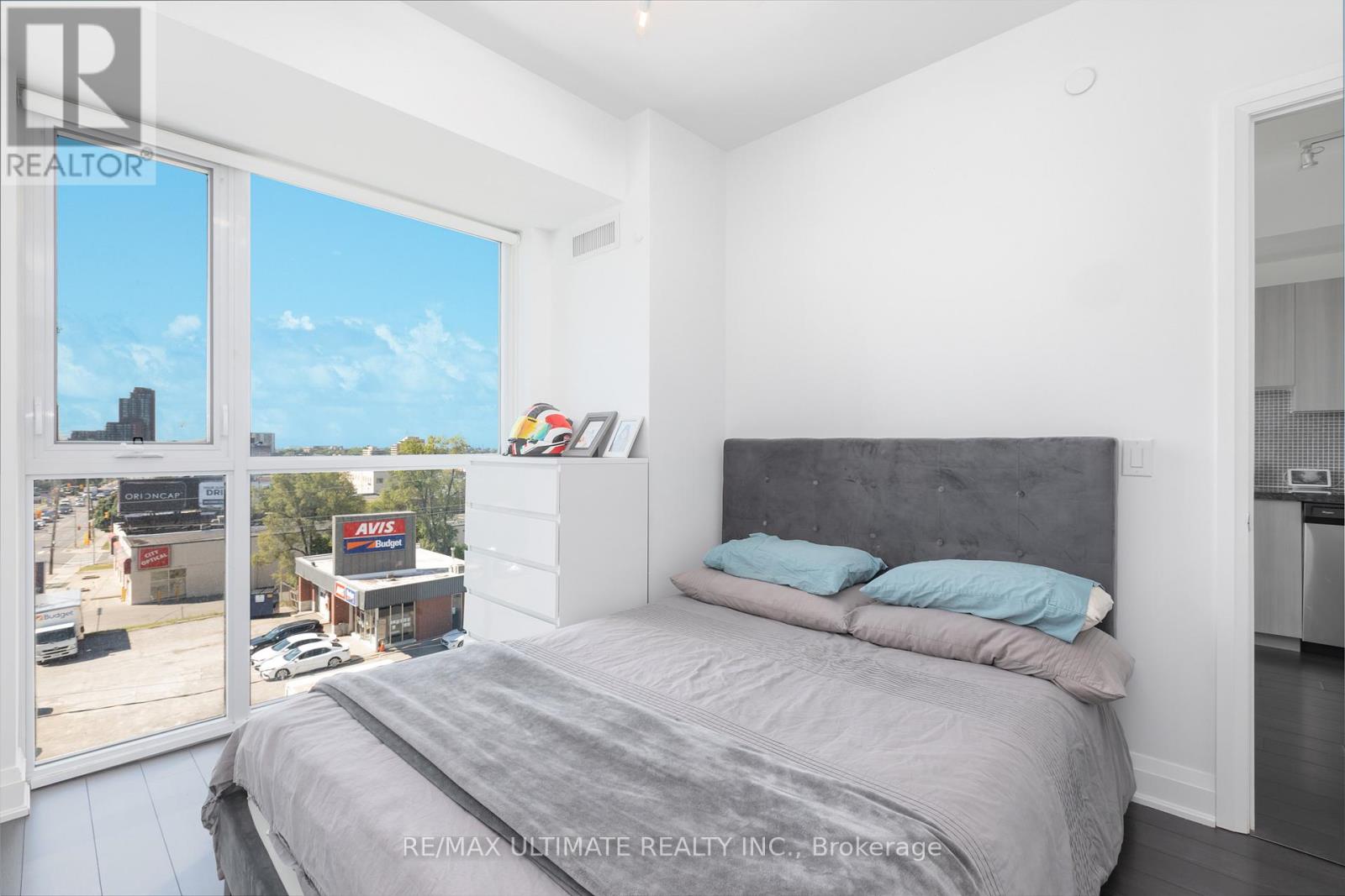 511 - 16 Mcadam Avenue, Toronto, Ontario  M6A 1S5 - Photo 16 - W12642728