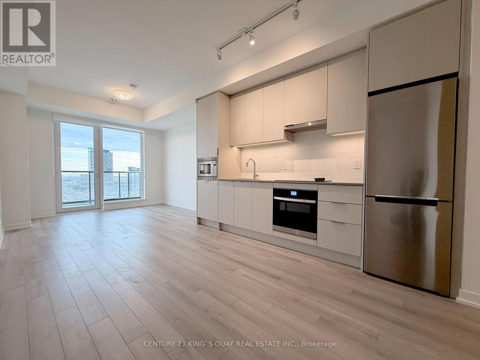 1205 - 3071 Trafalgar Road, Oakville, Ontario  L6H 8C6 - Photo 4 - W12642754