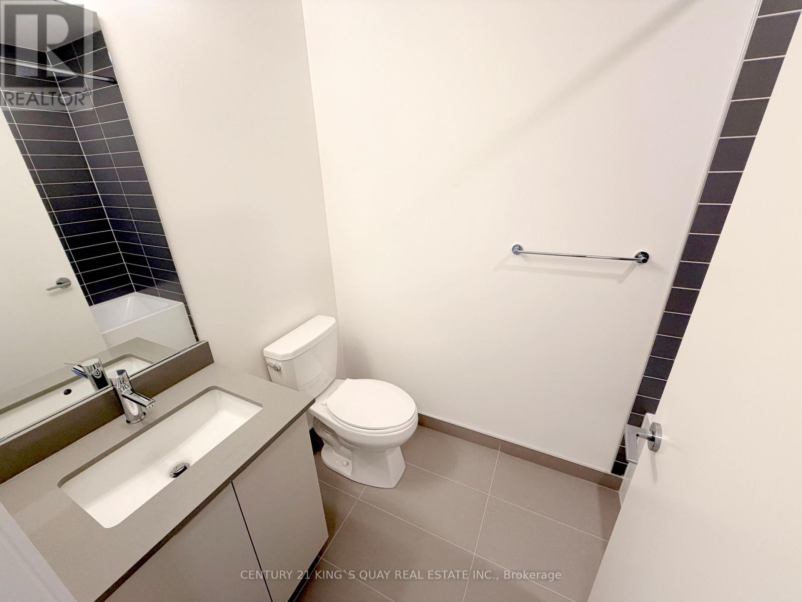 1205 - 3071 Trafalgar Road, Oakville, Ontario  L6H 8C6 - Photo 8 - W12642754