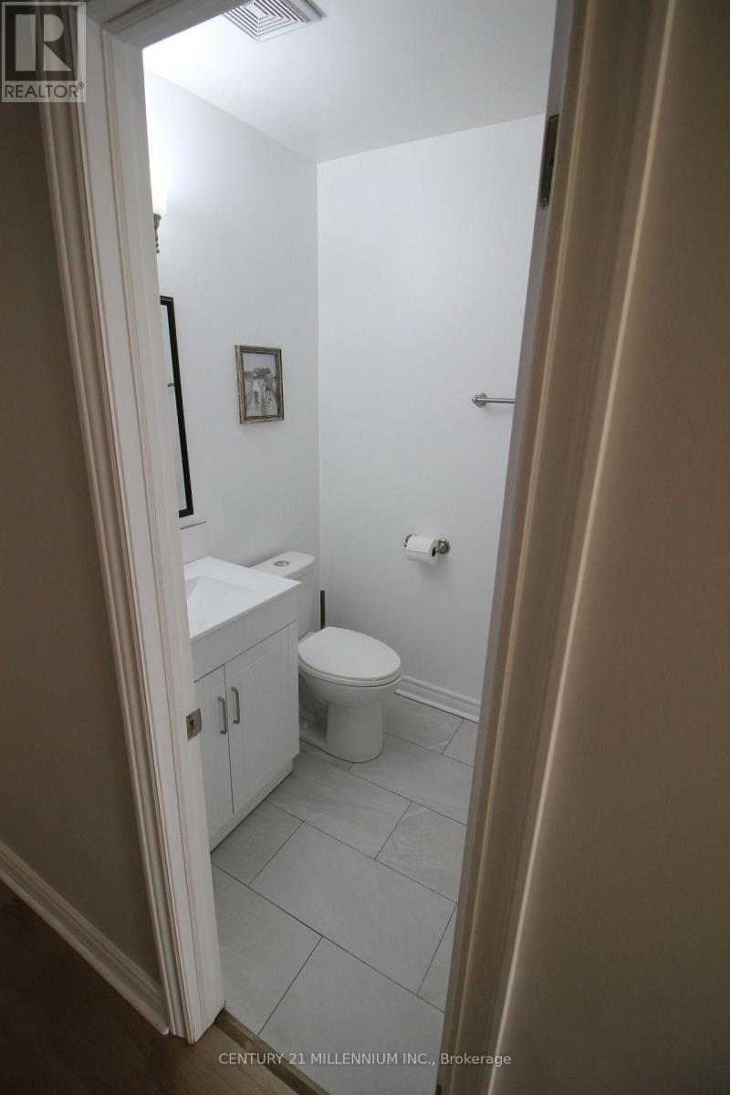 Upper - 2991 Islington Avenue, Toronto, Ontario  M9L 2K9 - Photo 26 - W12642776