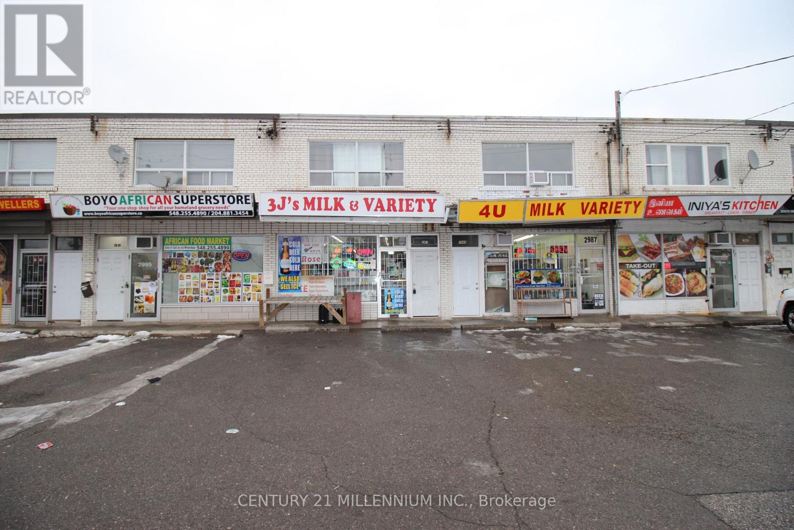 Upper - 2991 Islington Avenue, Toronto, Ontario  M9L 2K9 - Photo 37 - W12642776