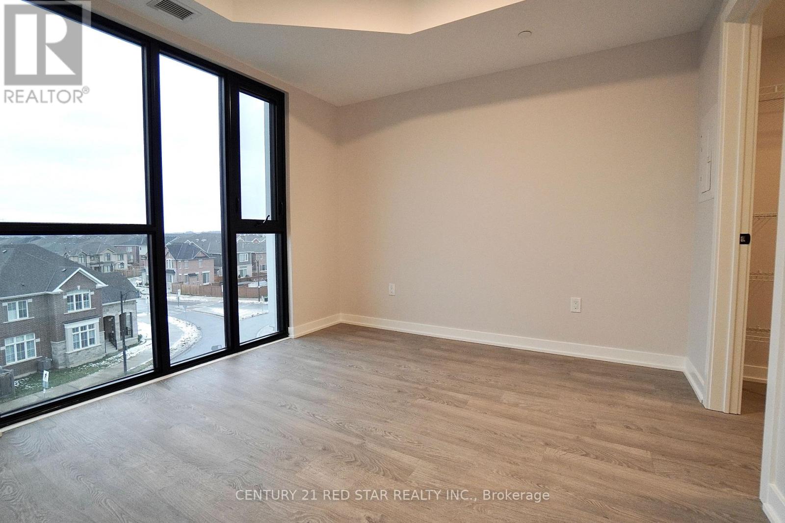 417 - 720 Whitlock Avenue, Milton, Ontario  L9E 2B5 - Photo 12 - W12642806