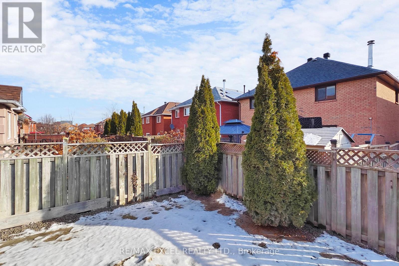 4388 Guildwood Way, Mississauga, Ontario  L5R 2A4 - Photo 50 - W12642818