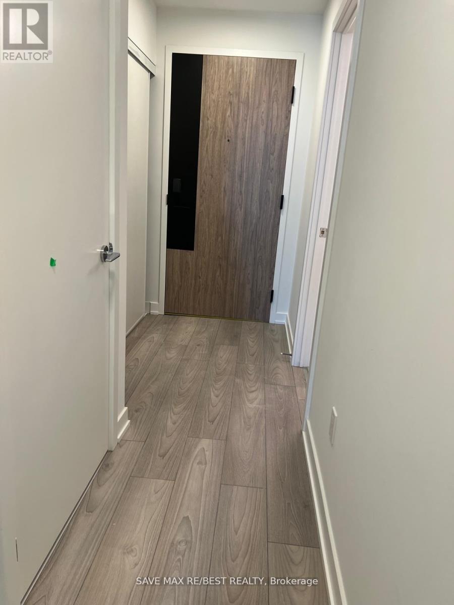 511 - 1007 The Queensway, Toronto, Ontario  M8Z 6C7 - Photo 2 - W12642820