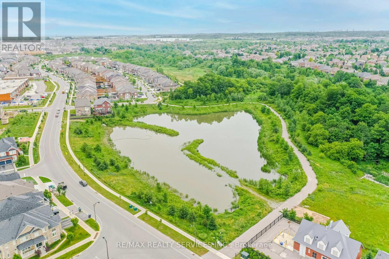 72 Bonnieglen Farm Boulevard, Caledon, Ontario  L7C 4C8 - Photo 50 - W12642840