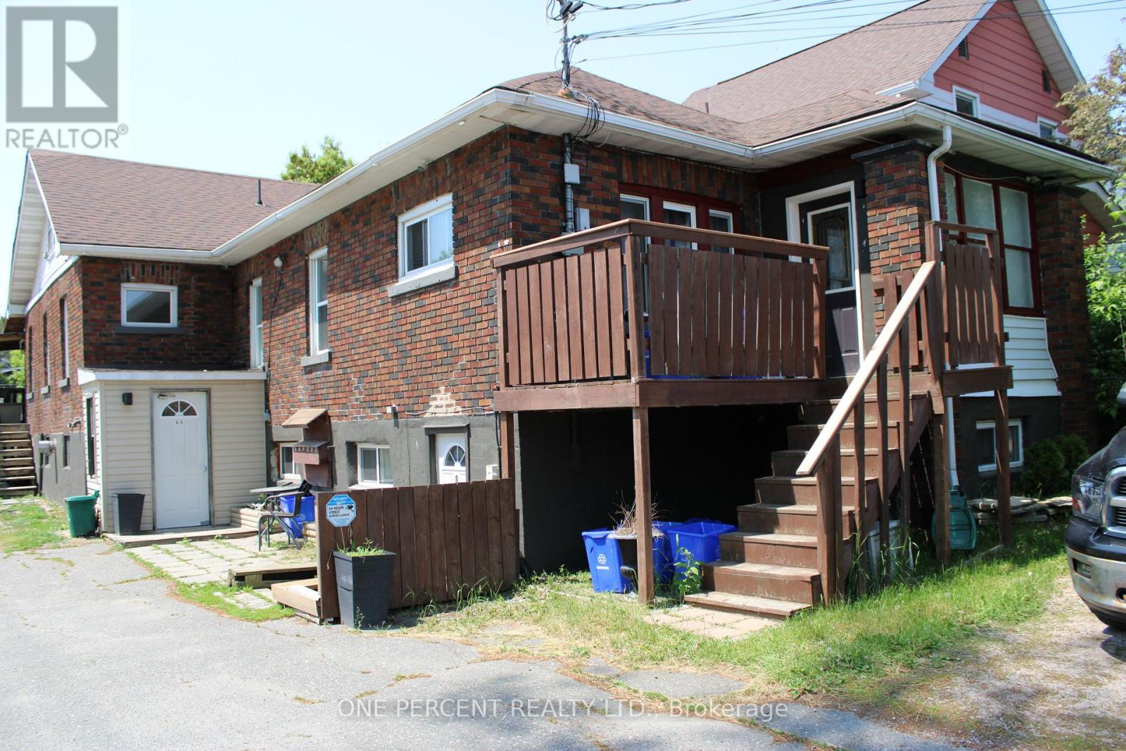 341 Antwerp Avenue, Greater Sudbury, Ontario  P3C 4M8 - Photo 2 - X12642744