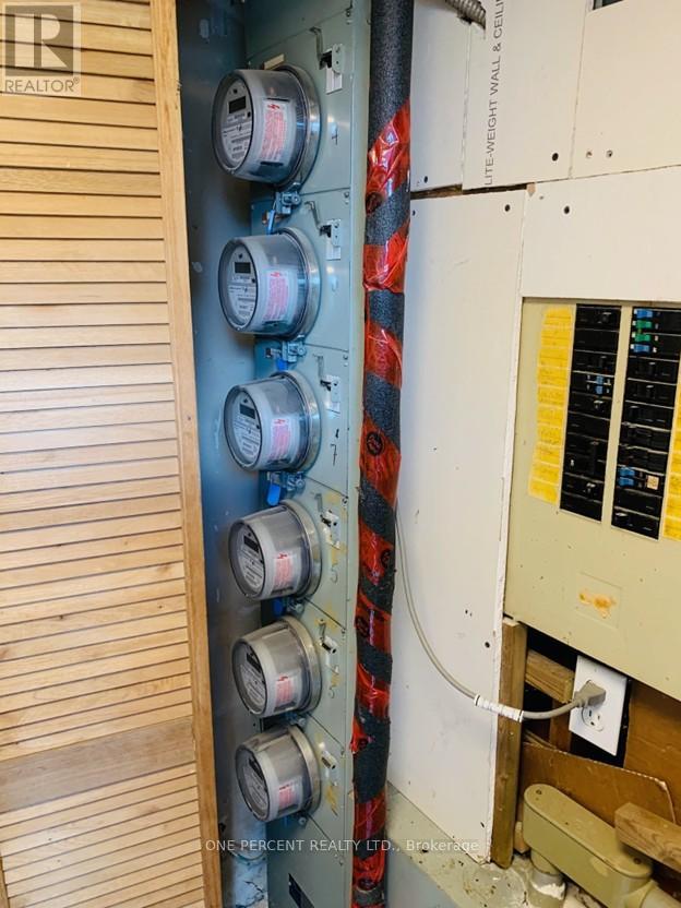 341 Antwerp Avenue, Greater Sudbury, Ontario  P3C 4M8 - Photo 38 - X12642744