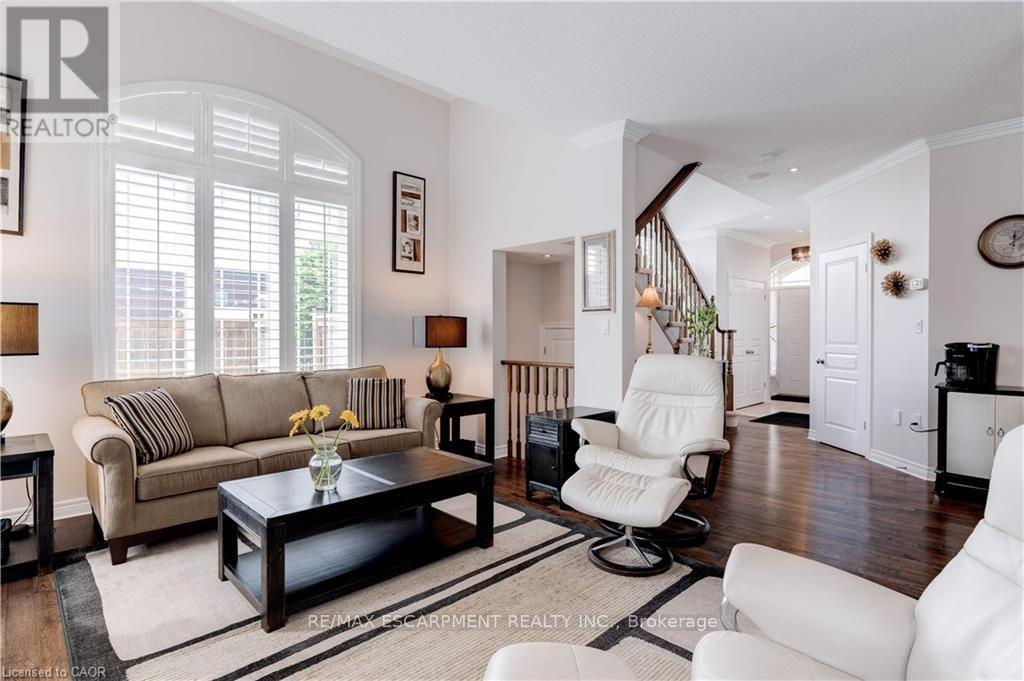 2 Celestial Crescent, Hamilton, Ontario  L0R 1P0 - Photo 12 - X12642804