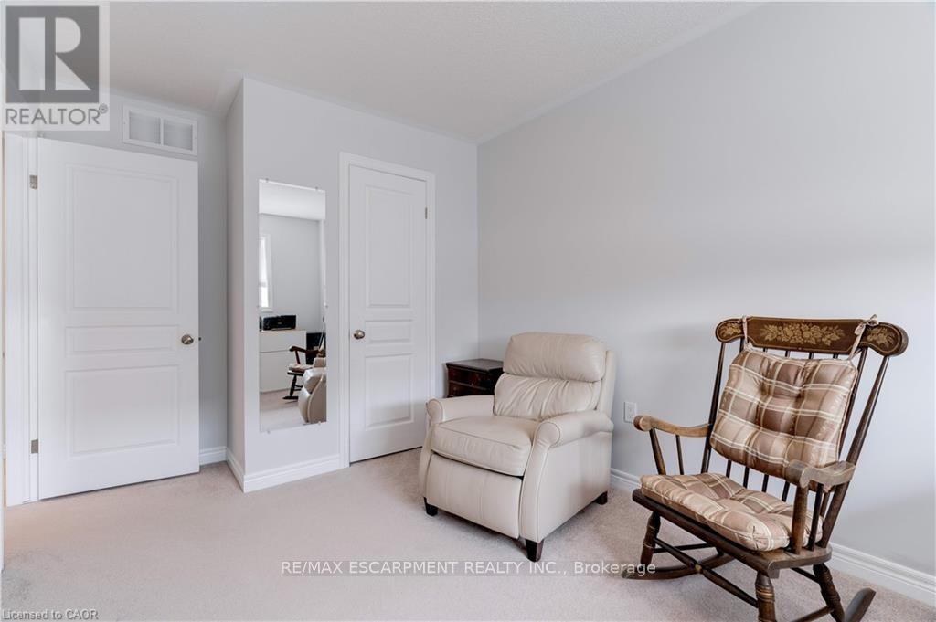 2 Celestial Crescent, Hamilton, Ontario  L0R 1P0 - Photo 37 - X12642804