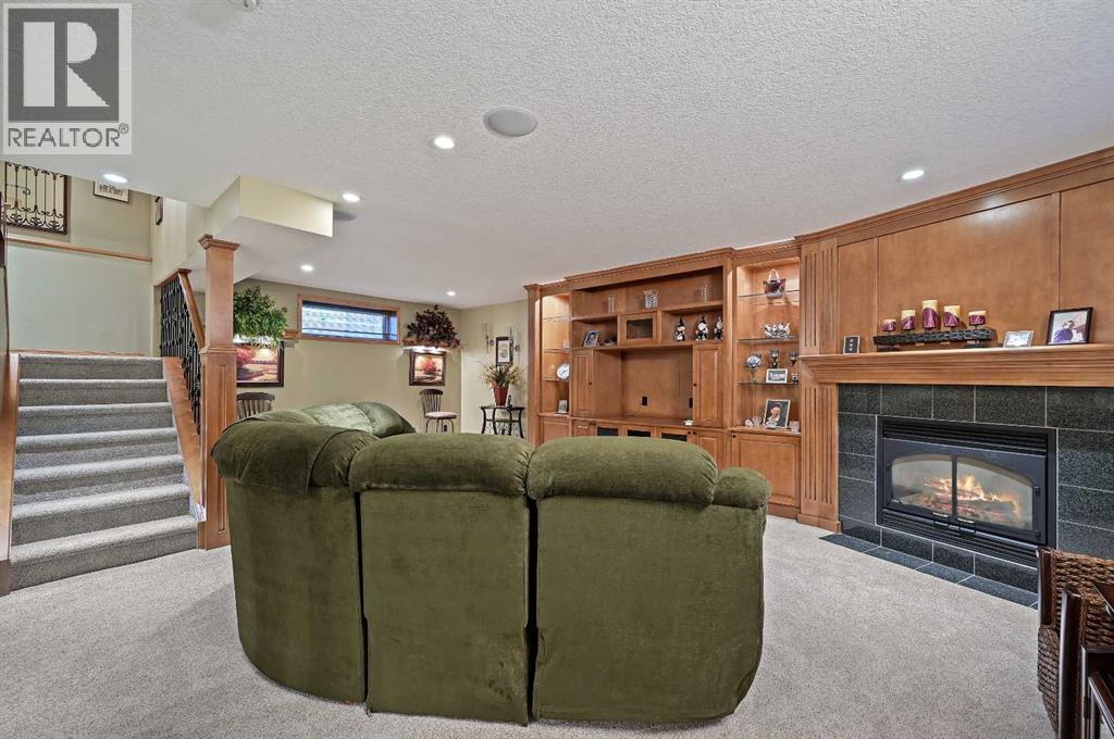 114 Valley Ponds Crescent Nw, Calgary, Alberta  T3B 5T7 - Photo 34 - A2268163