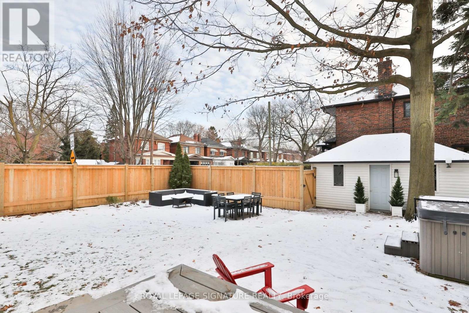 28 Belle Ayre Boulevard, Toronto, Ontario  M4S 1K3 - Photo 3 - C12609782