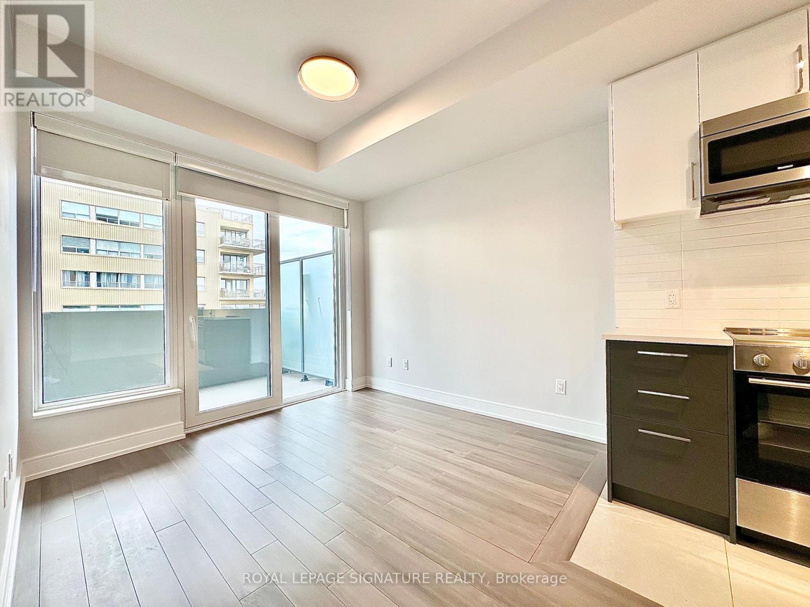 906 - 2525 Bathurst Street, Toronto, Ontario  M6B 2Y9 - Photo 3 - C12642628