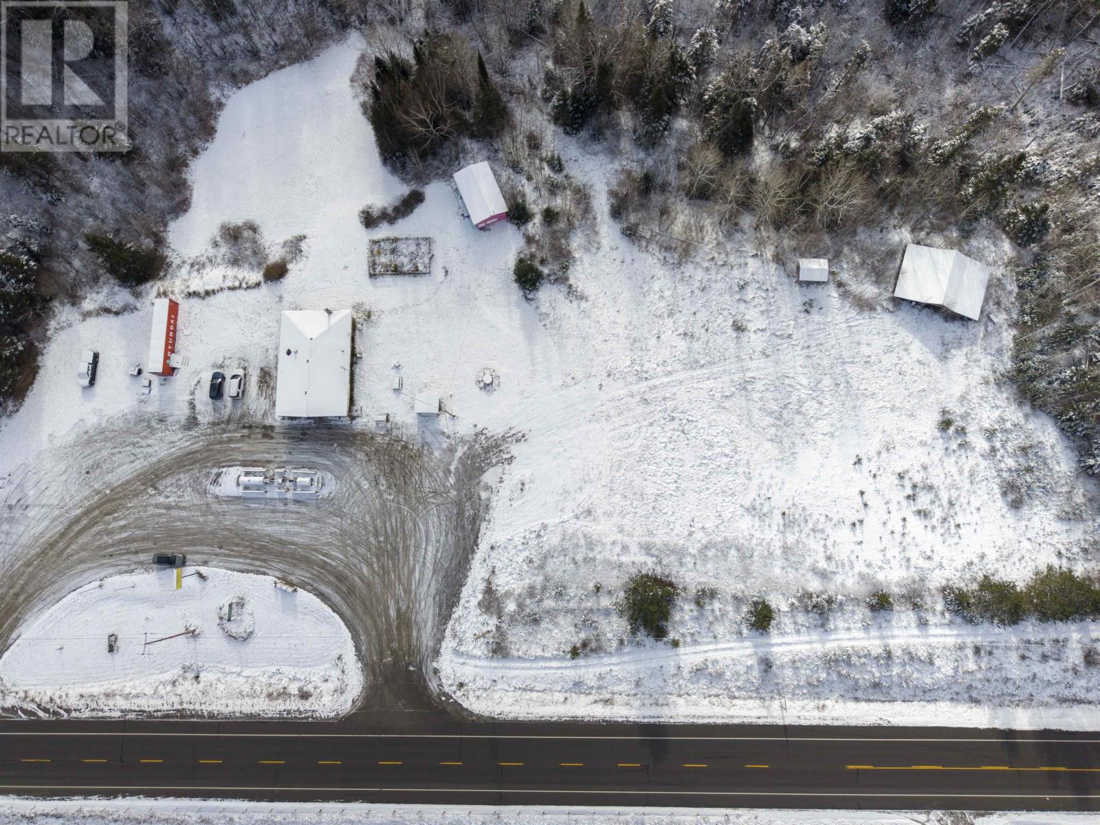 5531 Dawson Road, Thunder Bay, Ontario  P7G 0V7 - Photo 6 - TB253457