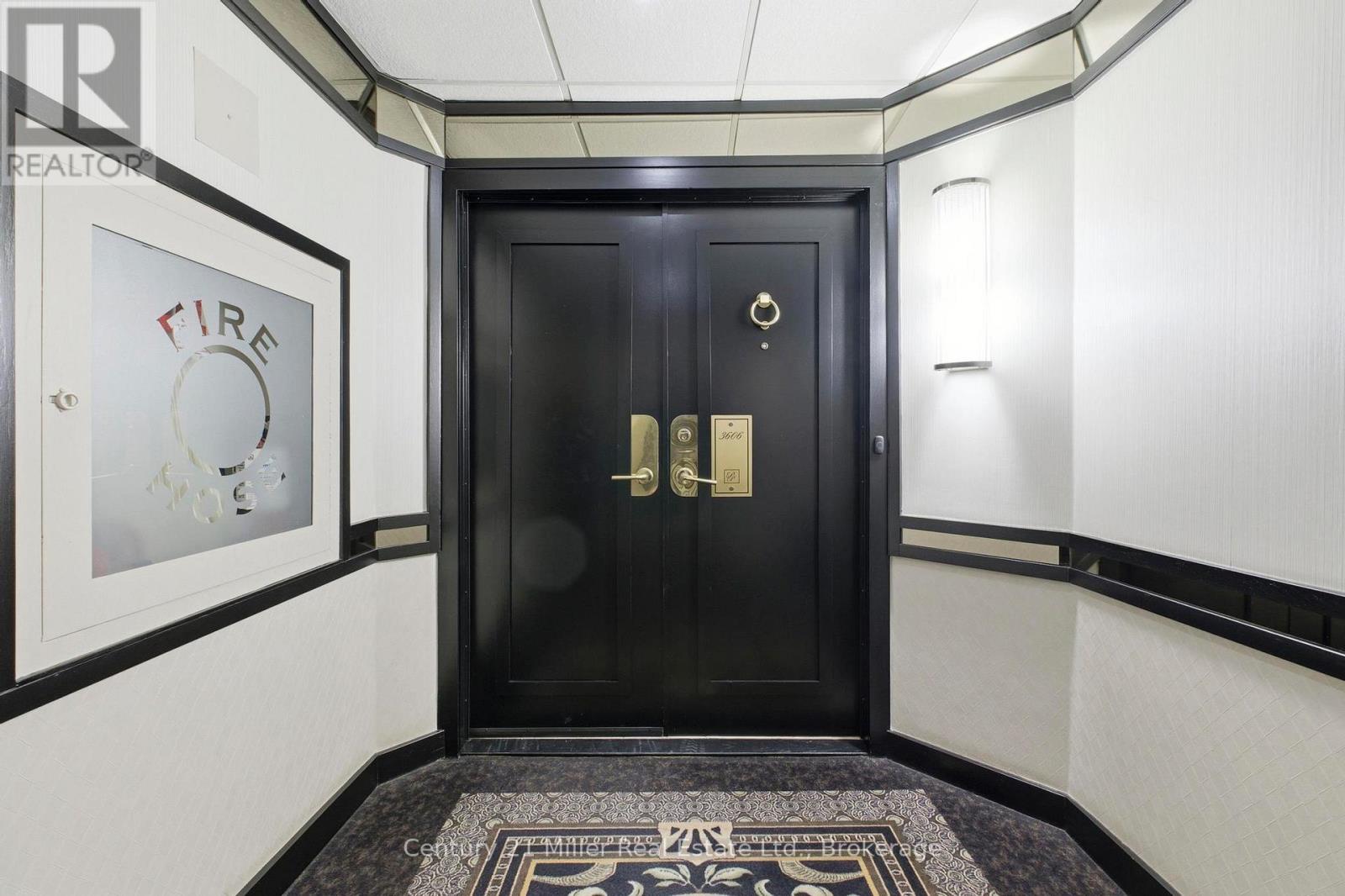 3606 - 2045 Lake Shore Boulevard W, Toronto, Ontario  M8V 2Z6 - Photo 2 - W12642912